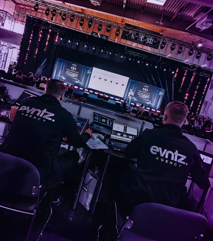 Co agencja eventowa powinna przekazać firmie technicznej przed eventem?